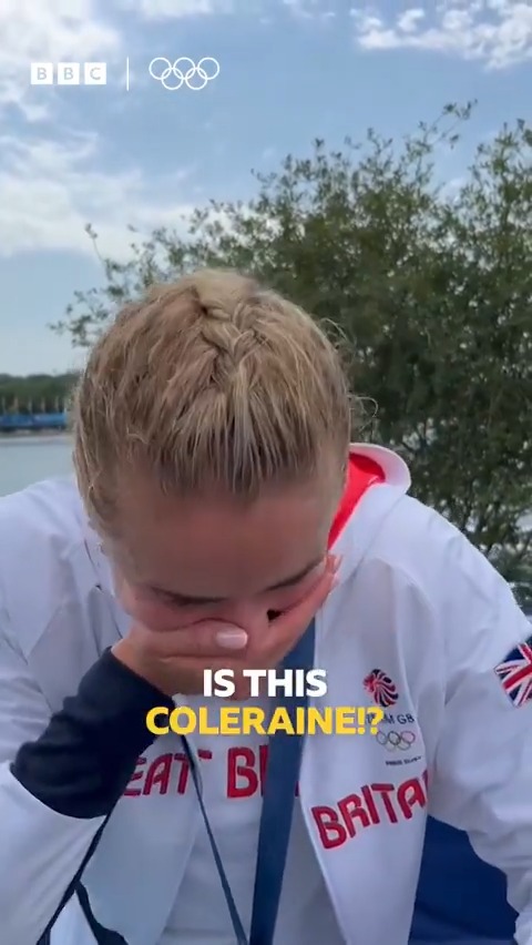 Coleraine ➡ Paris Look how much the support from home meant to Hannah Scott 🥰🥳 #BBCOlympics #BBCRowing #Olympics #Paris2024