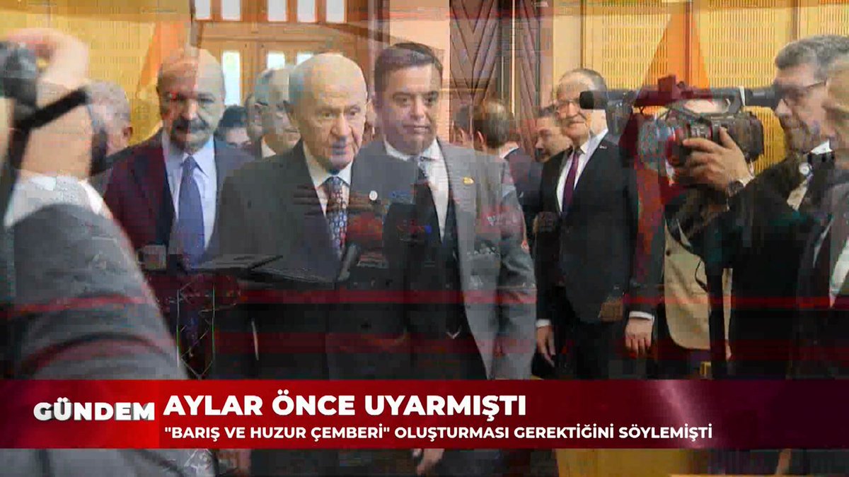 MHP LİDERİ DEVLET BAHÇELİ, AYLAR ÖNCE UYARMIŞTI Aylar önce bugün yaşanan olayların fotoğrafını çekmişti. Harita üzerinden detaylı şekilde gösterip, İsrail'in etrafındaki ülkelerin barış ve huzur çemberi oluşturması gerektiğini söylemiş, bu durumun önemine özellikle dikkat çekmişti. İşte MHP Lideri Devlet Bahçeli'nin bu açıklaması, tespitlerinin ne kadar yerinde ve doğru olduğunu bir kez daha gözler önüne serdi.