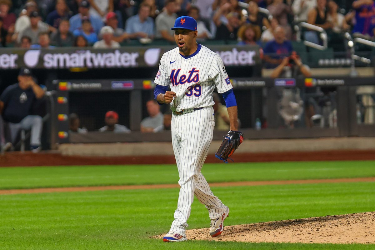 PorSiTeLoPerdiste: Anoche Edwin Díaz llegó a su ponche #700 en @LasMayores.