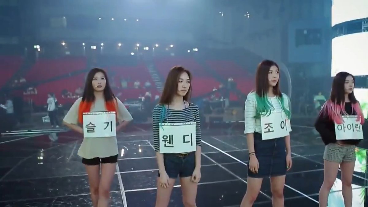 the start of a journey 🥹 HAPPINESS SINCE DAY 1 #REVELINGinRV10VE #함께여서_완벽해진_레벨_10주년