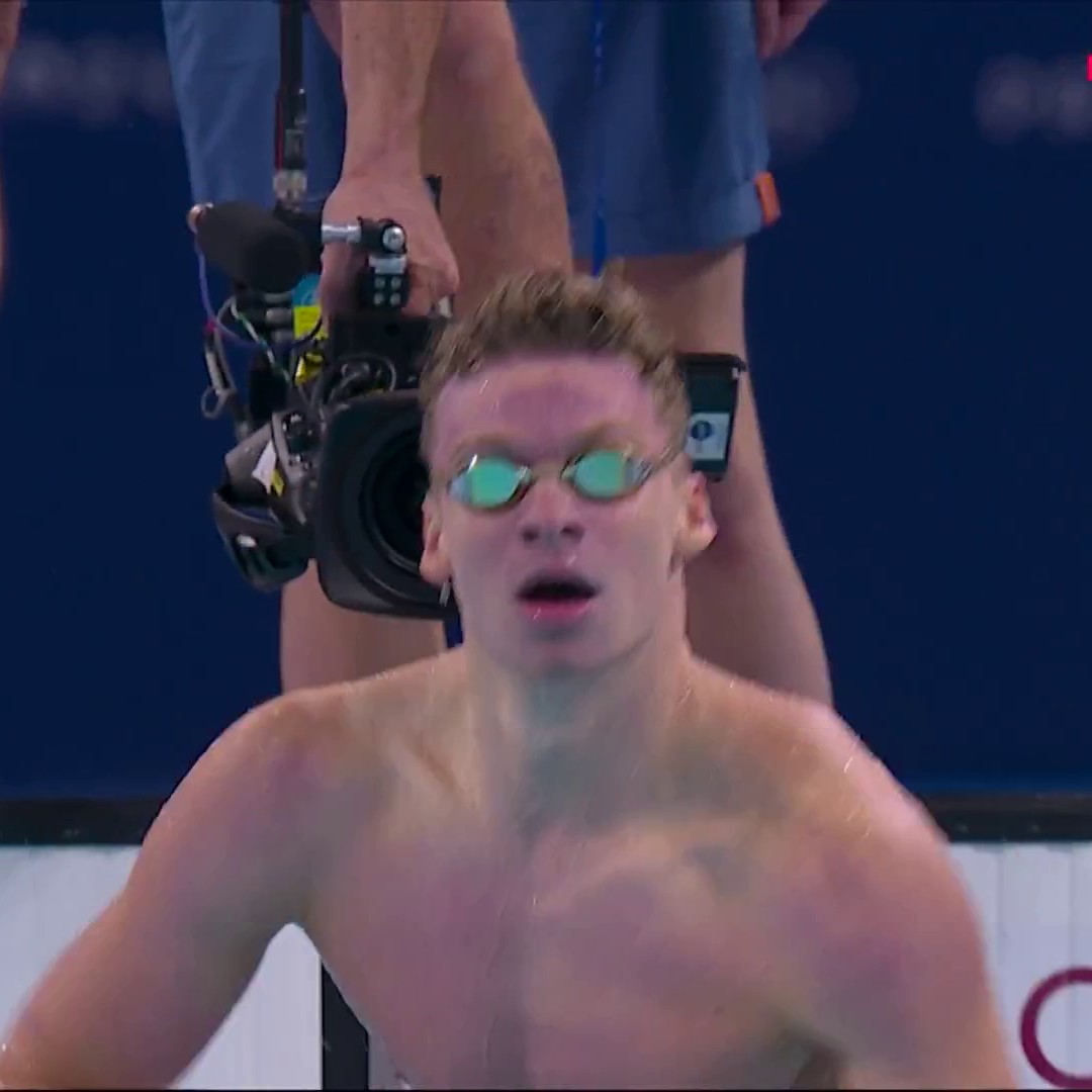 🥇🇫🇷 MAIS QUEL ROI ! LÉON MARCHAND EST TRIPLE CHAMPION OLYMPIQUE après avoir décroché 2 NOUVELLES MÉDAILLES D’OR le même soir. IL BAT AU PASSAGE UN TROISIÈME RECORD OLYMPIQUE. (Eurosport) #Paris2024 #AlerteMédaille