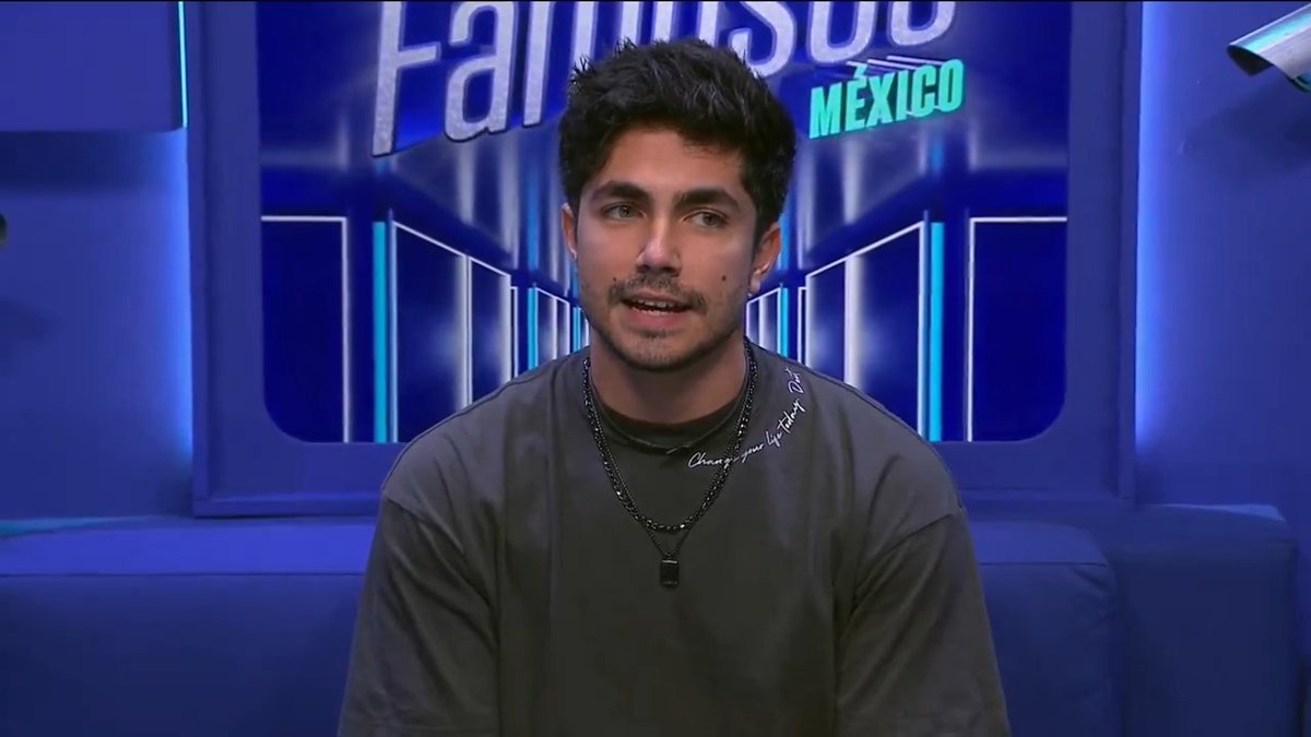 Ya comenzaron las nominaciones y #SianChiong es el primero en dejar sus puntos que quedaron así: 2 Puntos para #KarimePindter 1 Punto para #MarioBezares Nos vemos a las 10:00 p. m. MEX, por #El5 😱 #LaCasaDeLosFamososMX