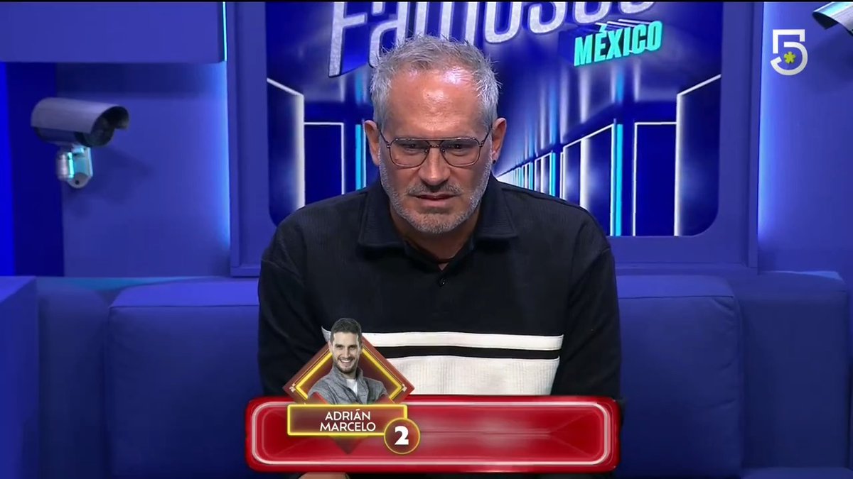 Seguimos con #ArathDeLaTorre y así dejo su puntaje: 2 Puntos #AdriánMarcelo 1 Punto para #ShanikBerman #LaCasaDeLosFamososMX Lunes a viernes, 10:00 p.m. por #El5, domingos, 8:30 p.m. por #LasEstrellas y 24/7 por #VIX 📺📱