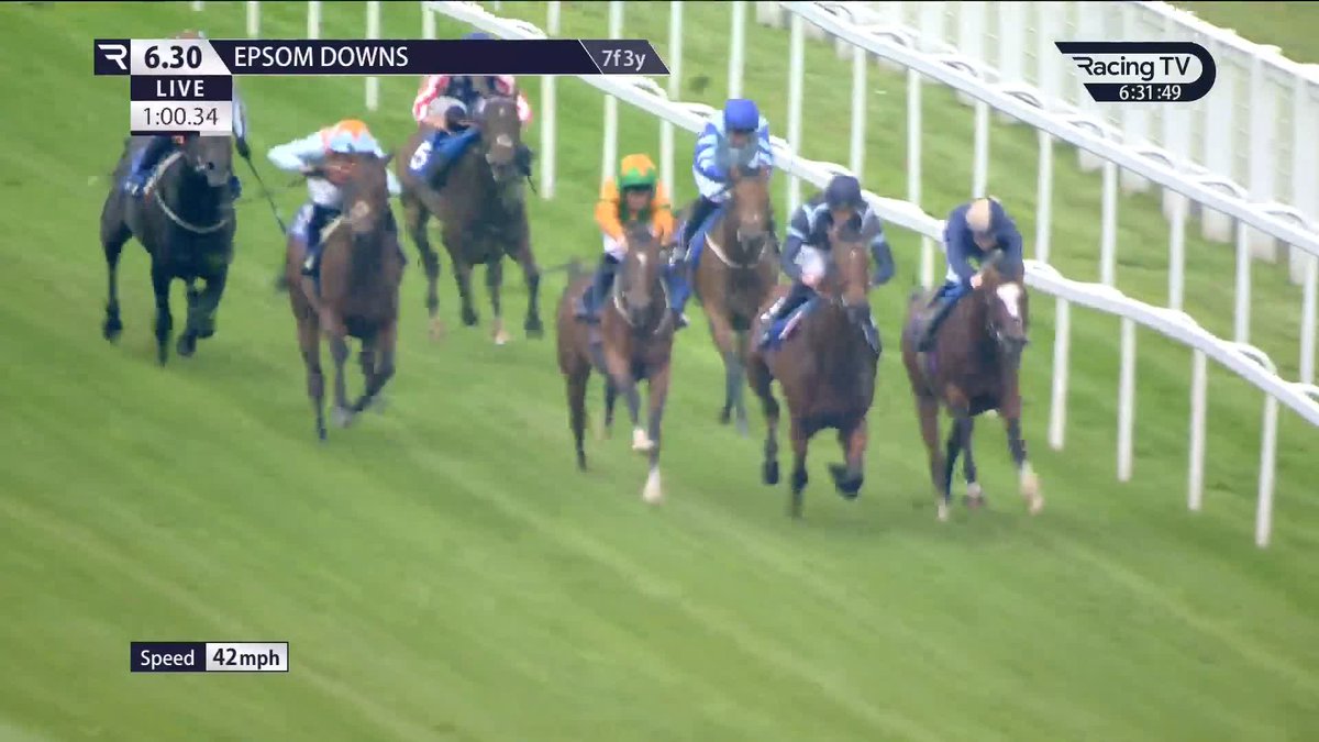 A winner for Callum Shepherd and Michael Bell as Parole d'Oro fights off the attentions of Imperial Trooper in the Pick And Place Your Stakes Challenge EBF Restricted Novice Stakes 👏