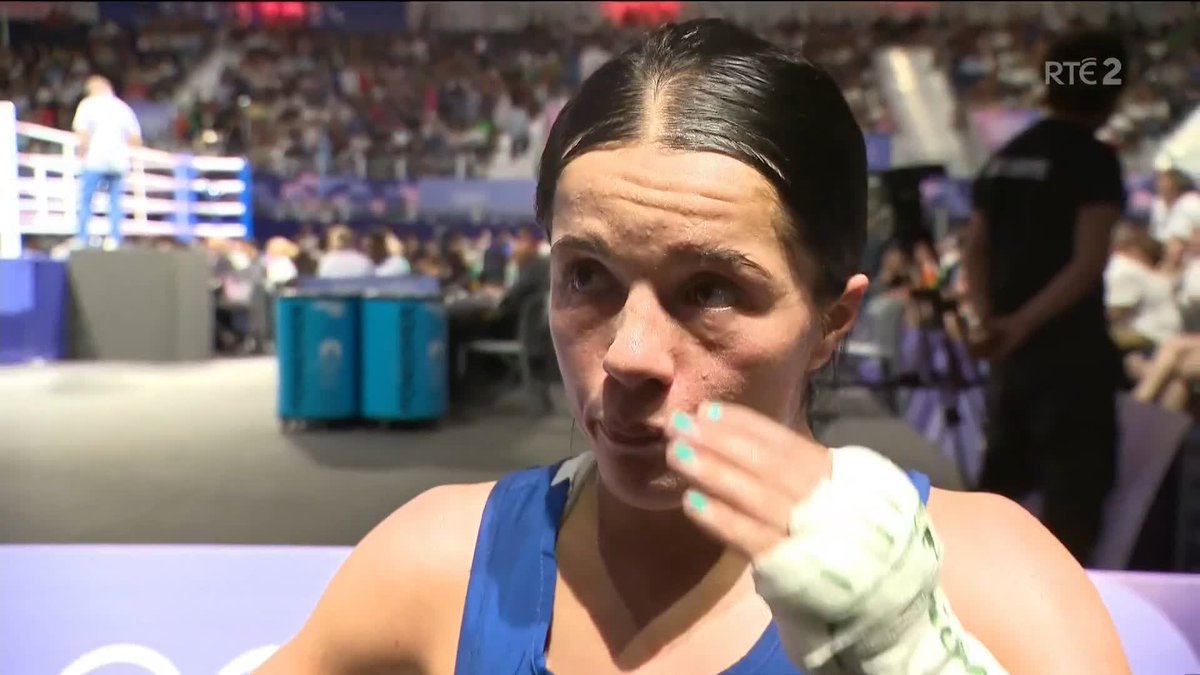 “I don’t know how it was 4-1 against me.” Daina Moorehouse truly robbed there. Boxing has a problem.