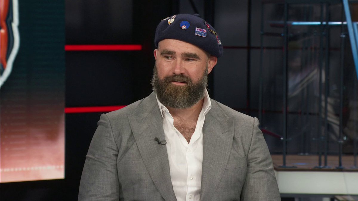 Jason Kelce joins NFL Countdown rocking a souvenir from the Paris Games 😅