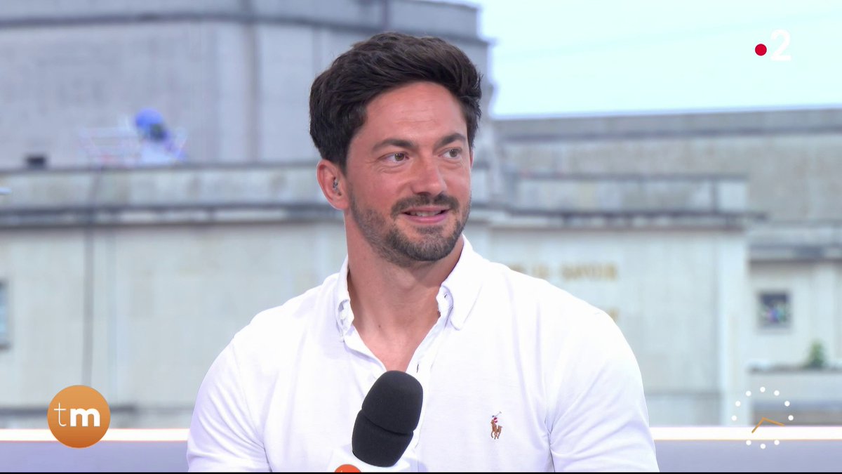 🇫🇷✋ Jérémy Rozier, coqueluche du Stade de France pendant le tournoi olympique de rugby à 7 : "Ça fait plaisir et ça donne une reconnaissance à tous les arbitres du territoire" #Telematin #Paris2024 #JeuxOlympiques
