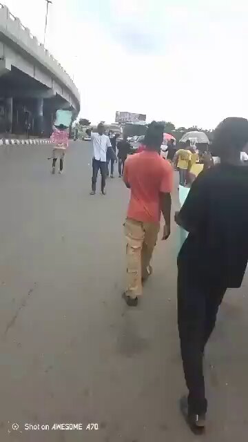 Day 2 Protest: Abeokuta is showing doings this early morning✊ #EndBadGovernaceProtest #EndBadGovernanceProtest #EndBadGovernanceInNigeria