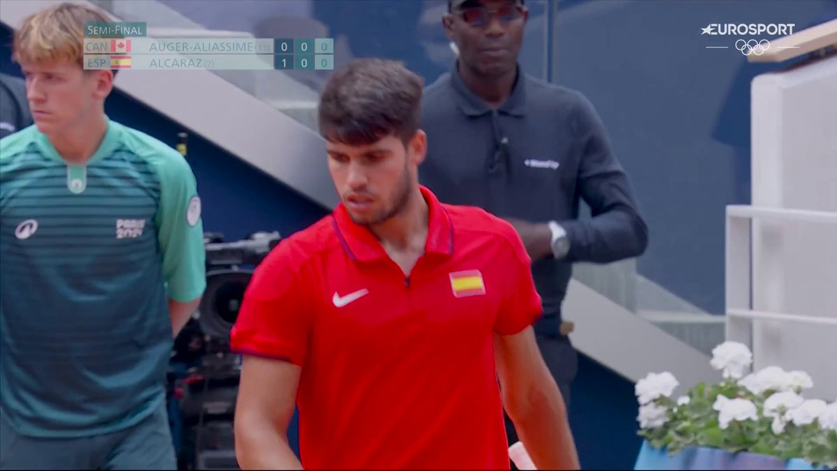 🎾Tenis l #JuegosOlímpicos Carlos Alcaraz🇪🇸 🏅A LA FINAL Y ASEGURA LA MEDALLA OLÍMPICAAA EN TENIS🏅 🔸Carlos sigue mostrando un nivel altísimo en el cuadro individual y ya tiene, mínimo, la plata olímpica. Sumamos la 7º ¡A POR EL ORO! #París2024