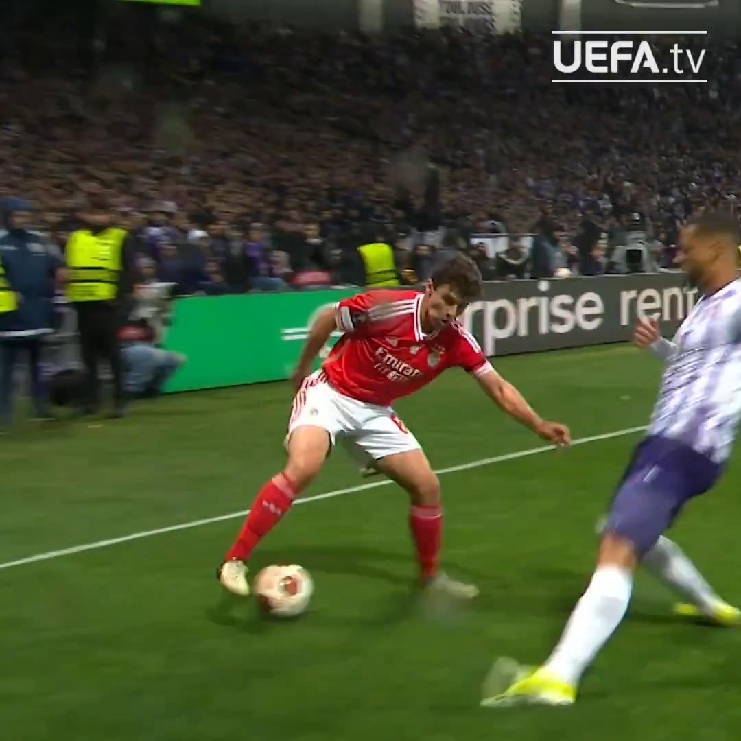 João Neves. Special ✨ Sport London e Benfica | #UEL