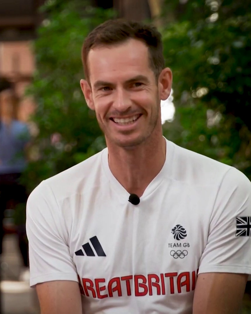 💬 "I'm not upset that I'm not playing tennis anymore... it's only been a day but it's a lot easier than what I expected!" @Andy_Murray sits down with @LauraRobson5 to discuss his retirement from tennis 🎙️