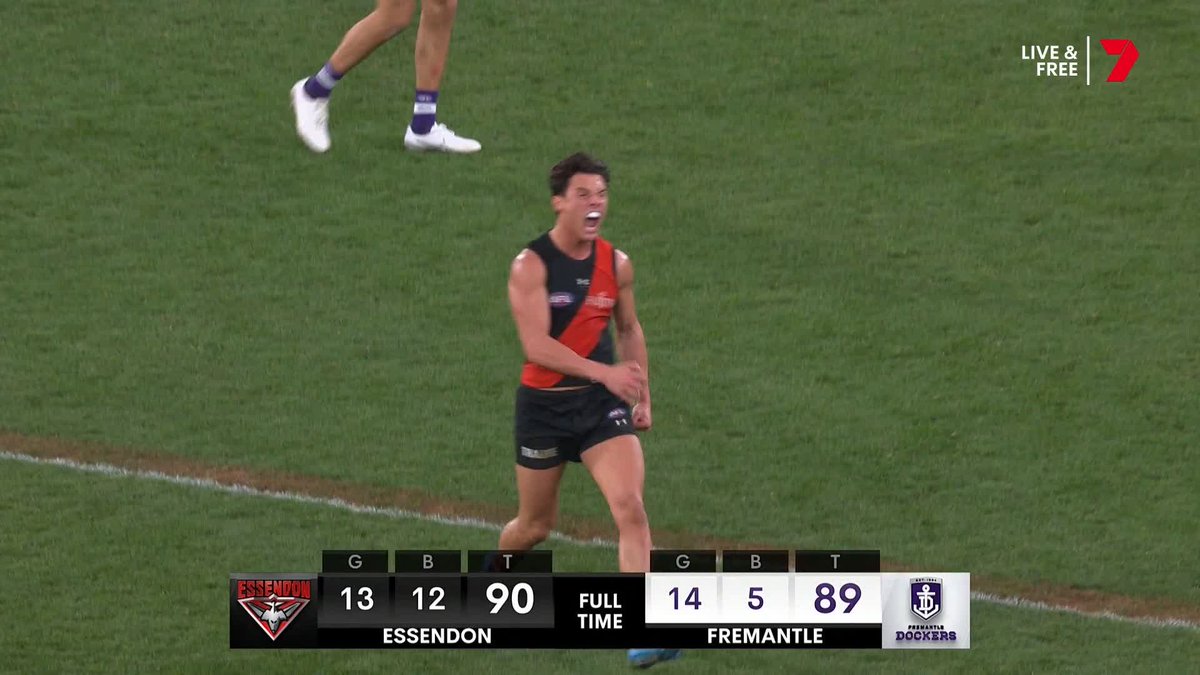 A BEHIND! A BEHIND! SAM DURHAM'S GOLDEN POINT HAS WON THE GAME FOR ESSENDON! #AFLDonsFreo