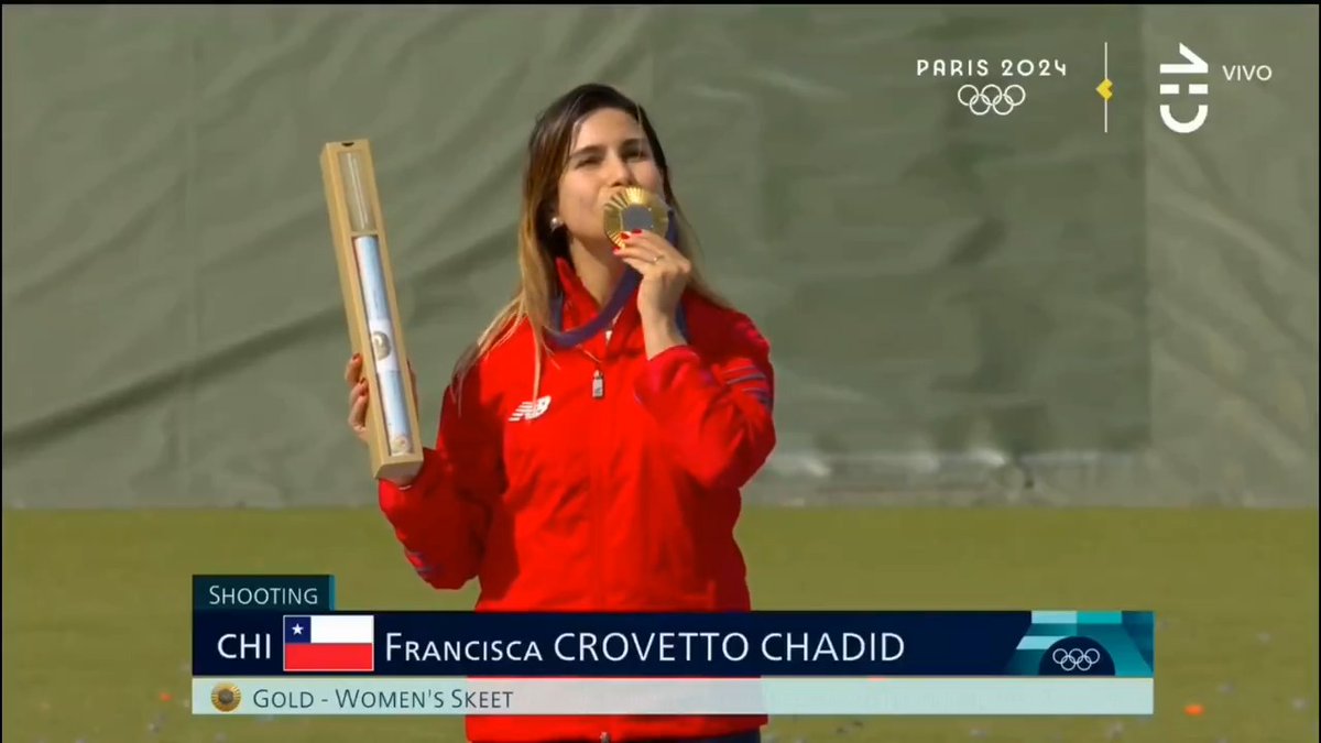 🔴 𝗢𝗥𝗢 𝗢𝗟𝗜𝗠𝗣𝗜𝗖𝗢 𝗣𝗔𝗥𝗔 𝗖𝗛𝗜𝗟𝗘🥇: Francisca Crovetto Chadid haciendo historia en Skeet #Paris2024 Desde el 2008 que 🇨🇱 no ganaba una medalla olímpica. La segunda medalla de oro olímpica después de la obtenida por Nicolás Massú y la PRIMERA MEDALLA DE ORO conseguida por una MUJER en la historia del deporte chileno Francisca Crovetto GRANDÍSIMA 💖🔥