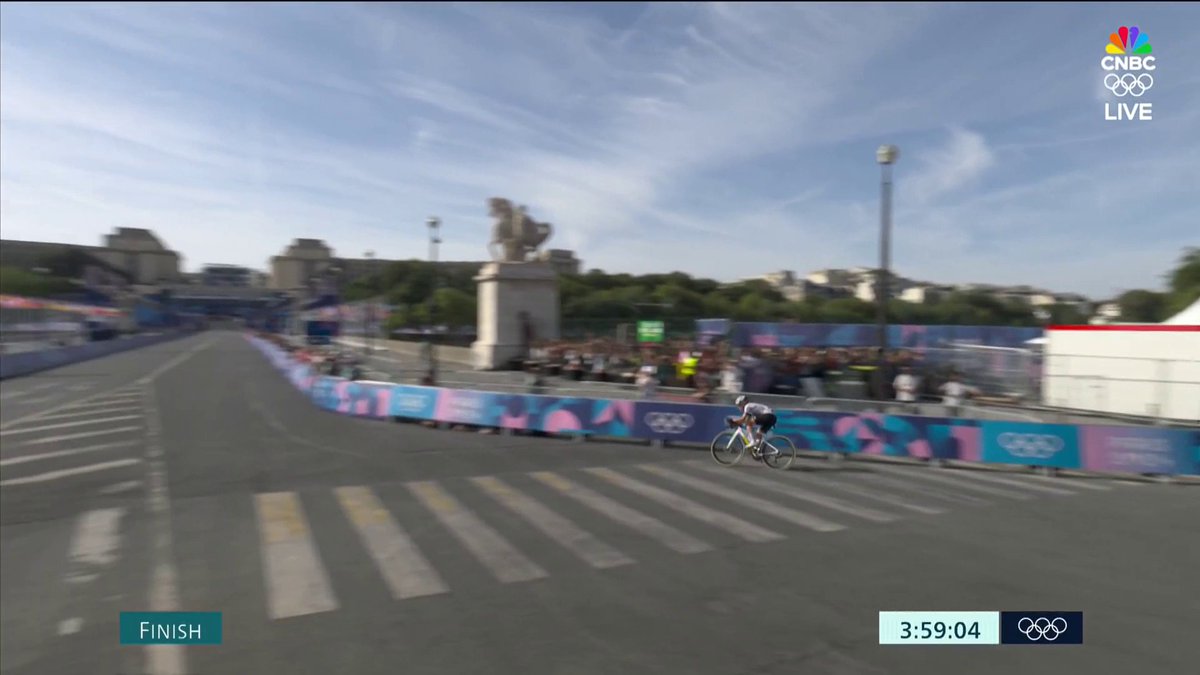 KRISTEN FAULKNER WINS GOLD FOR TEAM USA IN THE WOMEN'S ROAD RACE! ๐บ๐ธ๐ฅ ๐บ CNBC and Peacock | #ParisOlympics