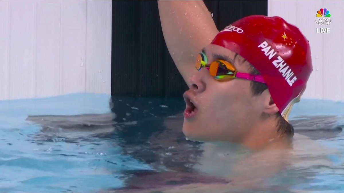 THE CLOSEST OF FINISHES. Team USA finishes with SILVER in a thrilling men's 4x100m medley relay! #ParisOlympics | 📺 NBC and Peacock