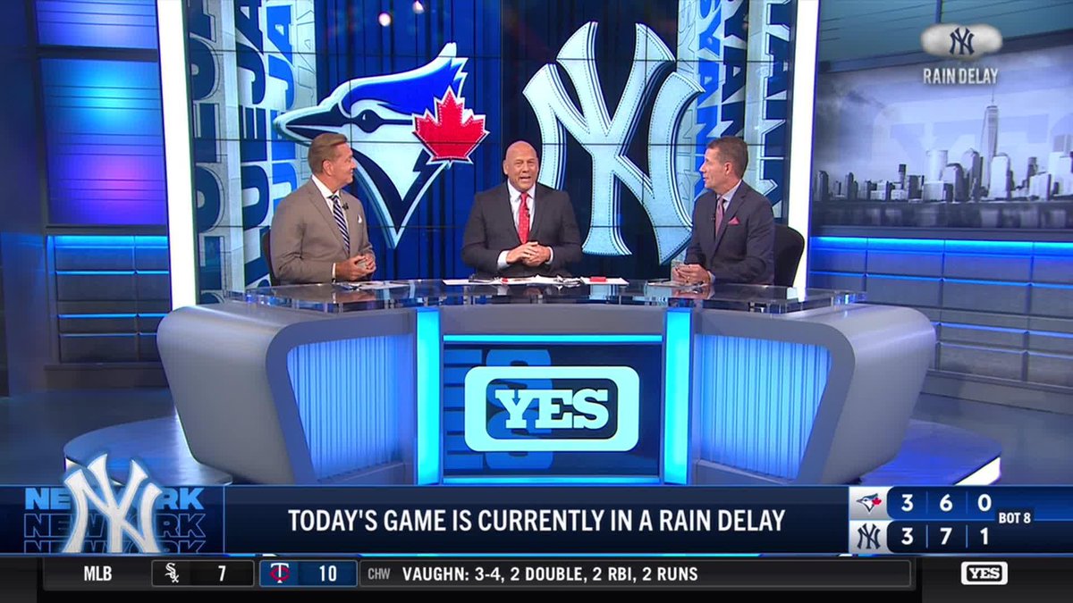 Storytime and Topps 1995 packs in the YES Studio! 🌧️