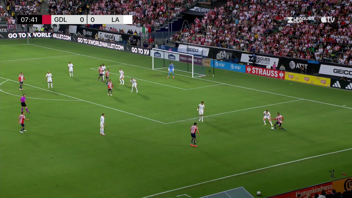 ¡Así cayó el tercer gol de Alan Mozo como Rojiblanco! ¡VAMOOOOS! 🔴⚪️ 🎥: Apple TV #MLSSeasonPass