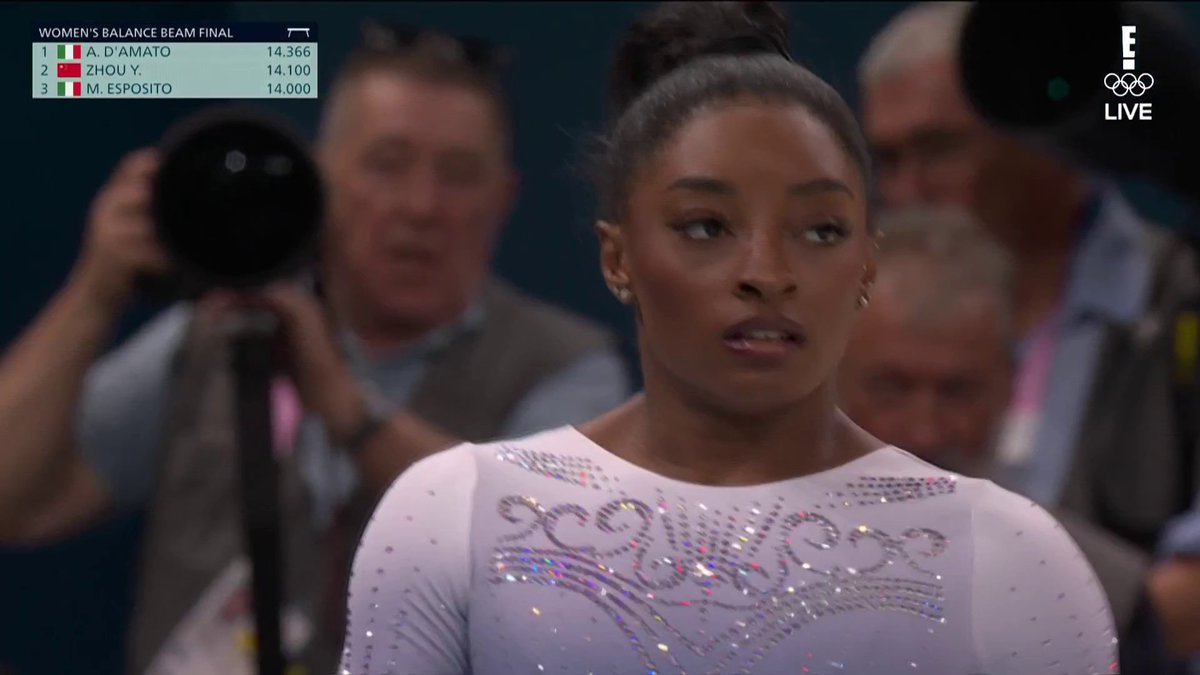 Simone Biles finishes strong in the balance beam final. #ParisOlympics 📺 E! and Peacock