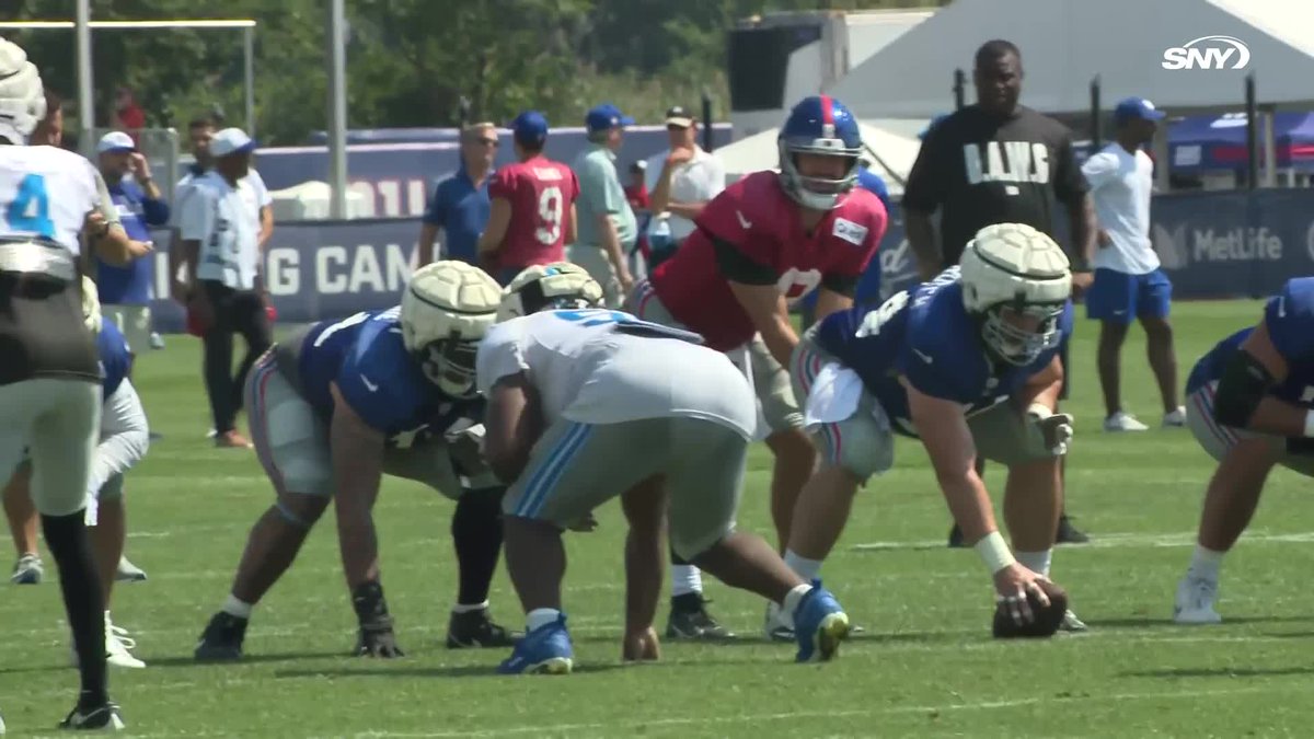 DANIEL JONES JUST STARTED ANOTHER #GIANTS VS #LIONS FIGHT 🍿 (h/t Giants Videos)