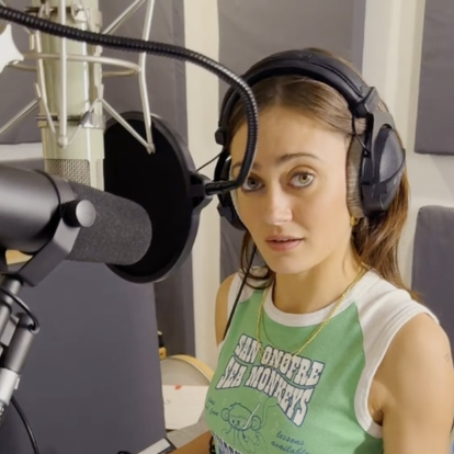Ella Purnell is Raina in Zack Snyder's The Seneschal, a Rebel Moon podcast. Episode 2 is out now!