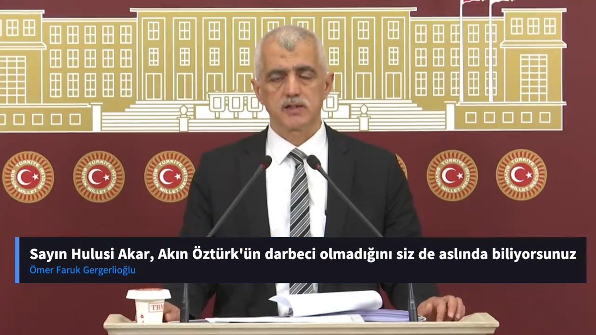 Ben size tekrar soruyorum Sayın Hulusi Akar. Niye cevap vermiyorsunuz? Niye çok önemli teknik bilgilerle dolu konuşmama cevap veremiyorsunuz, vermiyorsunuz? Bunu da size tekrar soruyorum. Hulusi AKAR