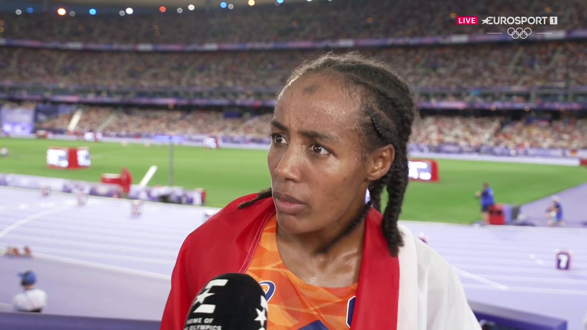 🔥🇫🇷 | "Heb ik zilver, hoe kan dat?! Waarom?" Sifan Hassan wordt tweede in plaats van derde. 🥈🥉 #Paris2024 📺 Stream Paris 2024 op HBO Max