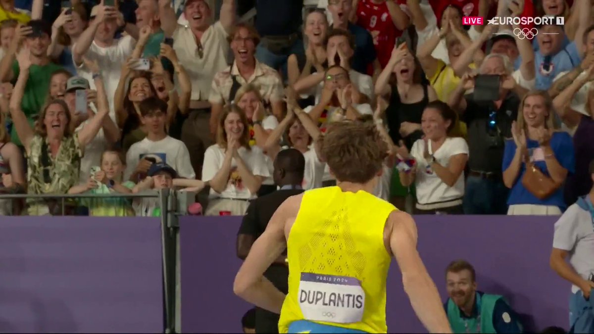 🔥🇫🇷 | Een nieuw wereldrecord!!! Wat een historische avond. Armand Duplantis zet het nieuwe wereldrecord op 6.25 meter. 🇸🇪😀 #Paris2024 #athletics 📺 Stream Paris 2024 op HBO Max
