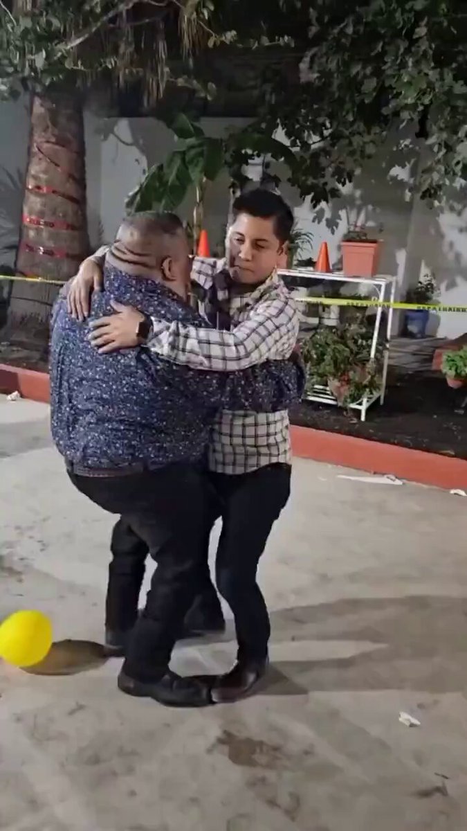 MARCO VERDE VA POR LA DE ORO PUTA MADRE QUÉ PINCHE ORGULLO ESE CABRÓN BAILEMOS