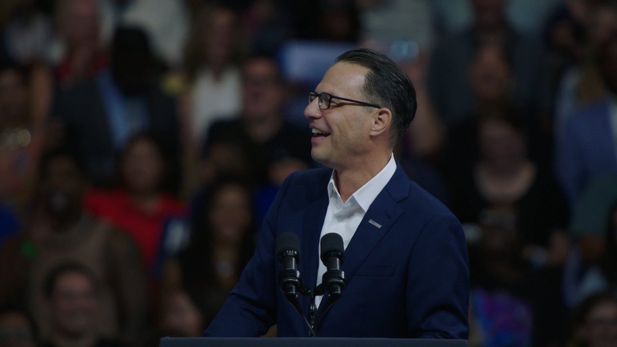 Crowd erupts into chants of “He’s a weirdo!” as Gov. Shapiro mentions the Trump-Vance ticket