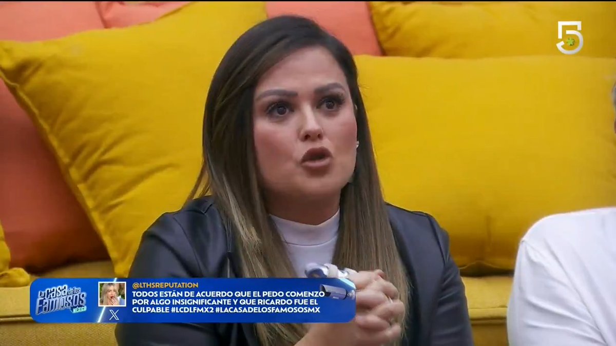 En representación de los habitantes, #MarianaEcheverría ofrece un mensaje debido a lo que sucedió la madrugada de hoy 🏠 #LaCasaDeLosFamososMX