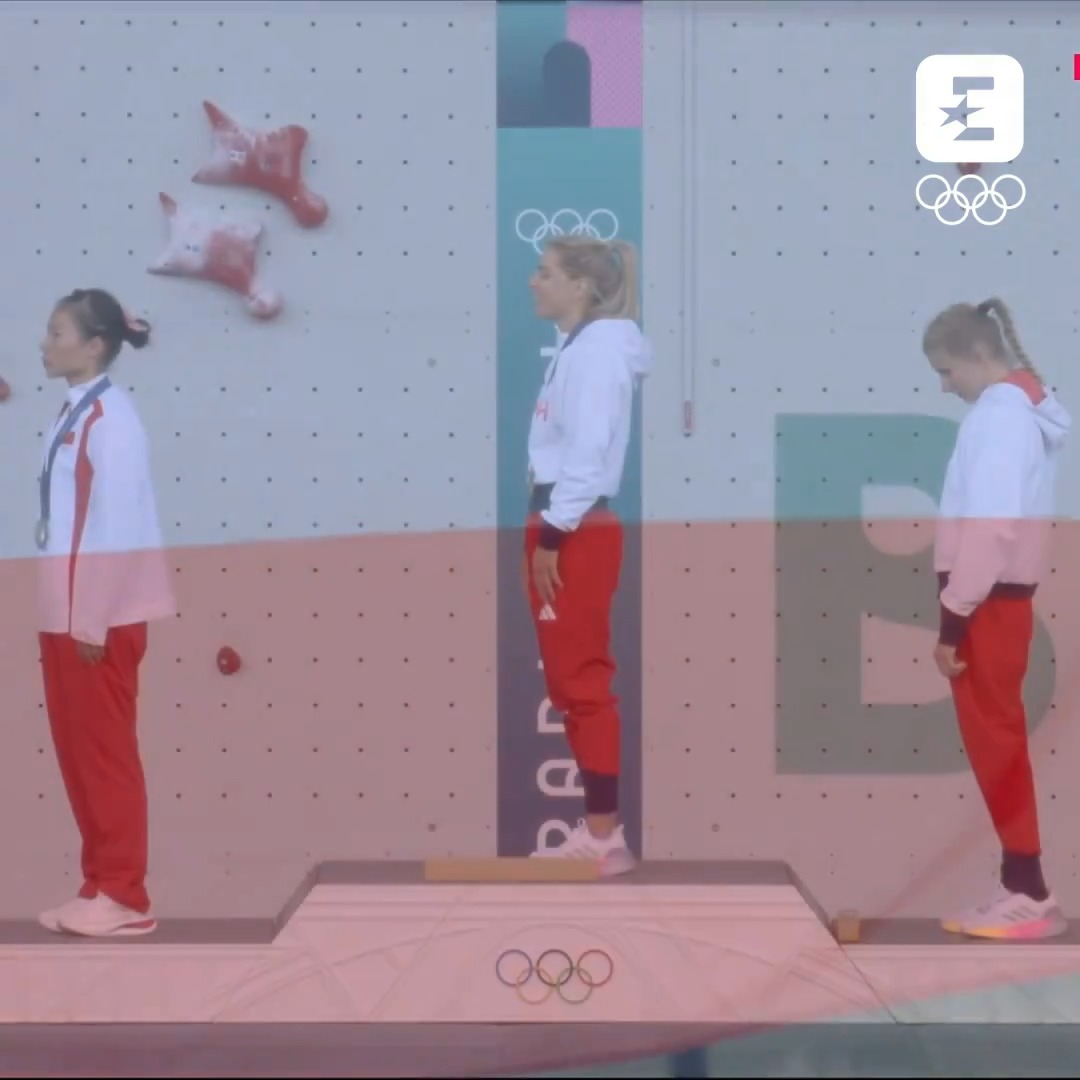 Doczekaliśmy się na #Paris2024 Mazurka Dąbrowskiego ❤️🇵🇱 Stało się to za sprawą złotego medalu Aleksandra Miroslaw we wspinaczce na czas 🥇 Ale to przecież nie wszystko, bo brąz zdobyła również Ola Kałucka 🥉 Piękny dzień❗ 🥹 #TeamPL #HomeOfTheOlympics Polski Komitet Olimpijski | Team PL
