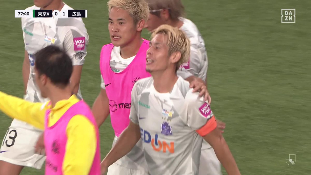 ／ 18歳中島洋太朗のCKが 試合を動かした！ ＼ 途中出場 #中島洋太朗 のCKから #佐々木翔 が先制弾💥 広島の未来を担う18歳の右足セットプレーが先制弾を呼び込んだ🔥🔥 🏆明治安田J1第25節 🆚東京V×広島 📺#DAZN ライブ配信中 #東京V広島