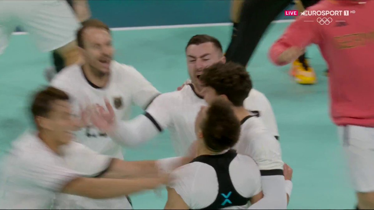 JAAAAAAAA! DAS GIBT ES DOCH NICHT! 😍😍 Ein absolut irres Spiel endet episch in der Overtime! 😍 Deutschland im Halbfinale! MEGA! 🇩🇪💪 #Olympics #Paris2024 #Olympia