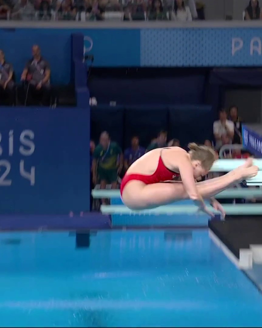 OUCH 😬 A tough moment for Alison Gibson as her feet strike the board on the way down. #Paris2024 #Olympics