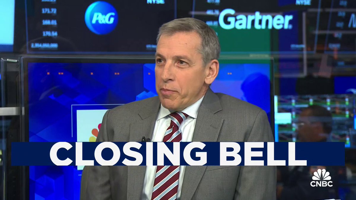 Why Treasury Partners's Rich Saperstein says investors who are underweight #tech should be buying the dip: