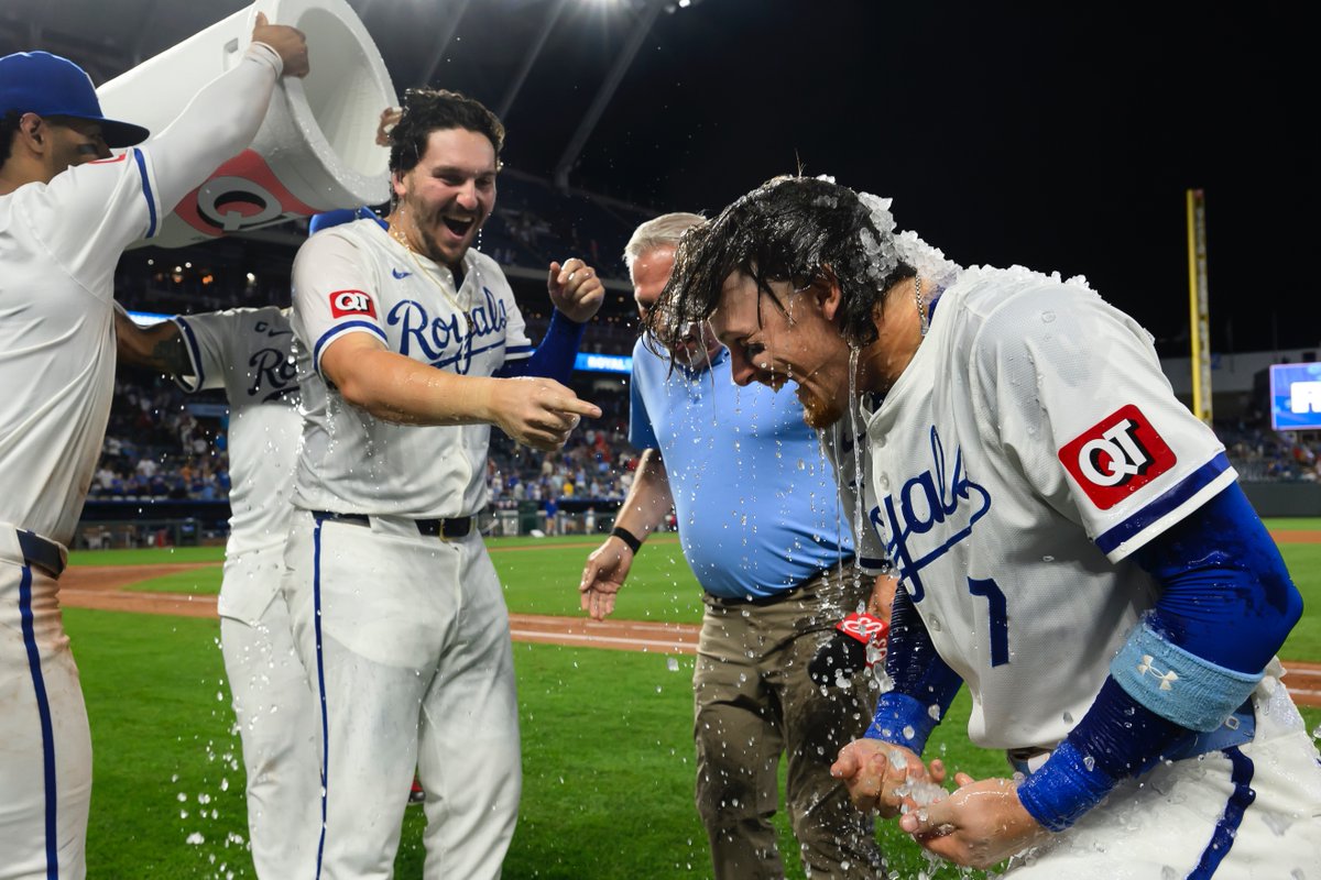 We've run out of things to say about Bobby Witt Jr. Please enjoy yet another homer ๐คฏ