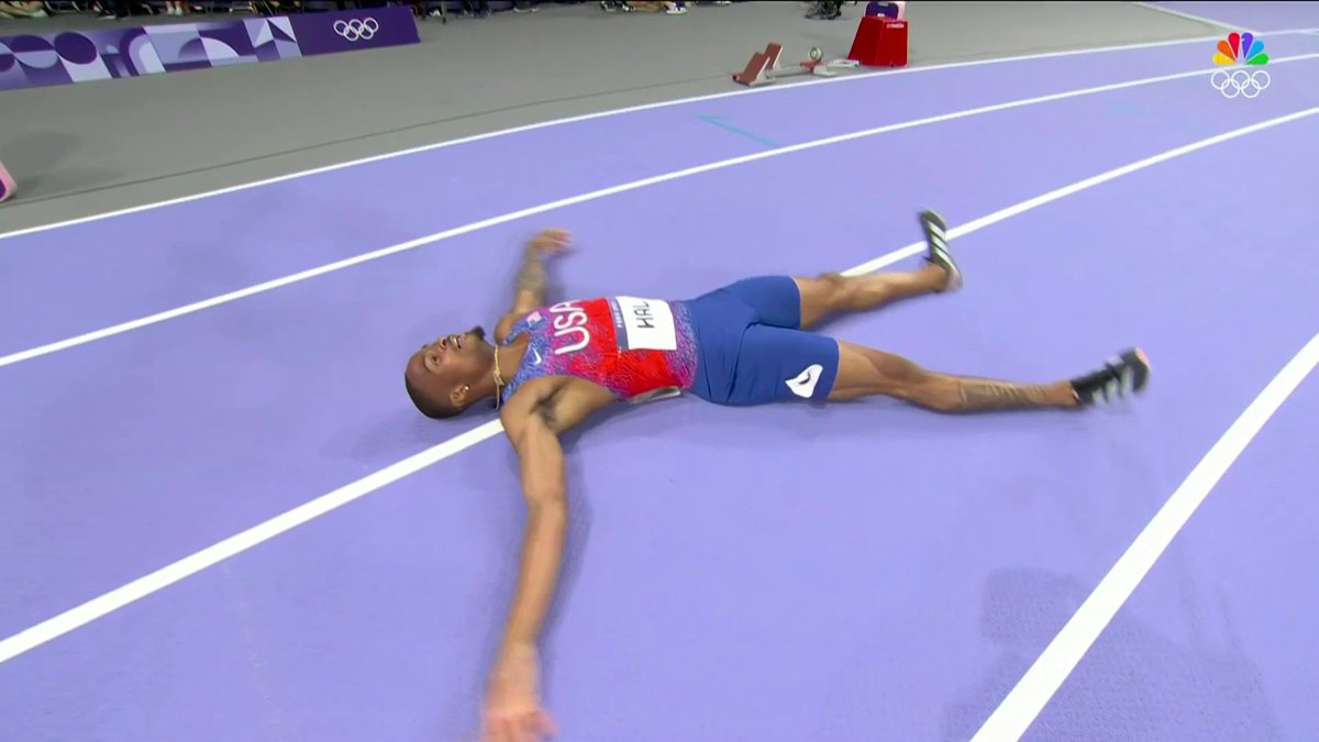 WHAT A COMEBACK FROM QUINCY HALL! 😱 He wins GOLD in the men's 400m. #ParisOlympics