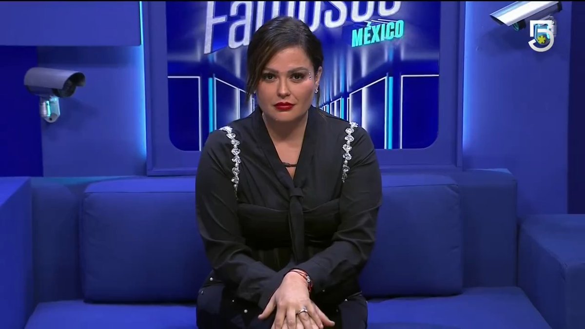 La siguiente en nominar es #MarianaEcheverría 👀😱 #LaCasaDeLosFamososMx, de lunes a viernes 10:00 p.m. por #El5, domingos, 8:30 p.m. por #LasEstrellas y 24/7 por #VIX 📺📱