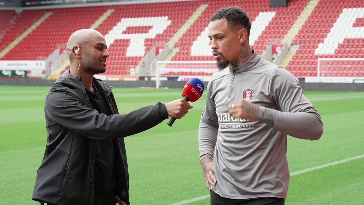 "I'll run through brick walls for any of my teammates or the boss" 😤 Steve Evans reveals Jonson Clarke-Harris as his new Rotherham United captain for the season! 🫡 #EFLreturns |
