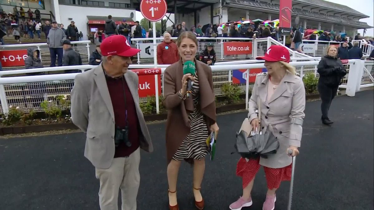 What a moment for Chris and David Stam! ❤️ #ITVRacing | Racing League | saffie osborne | Ed Walker Racing | Natalie Jane Green Racing