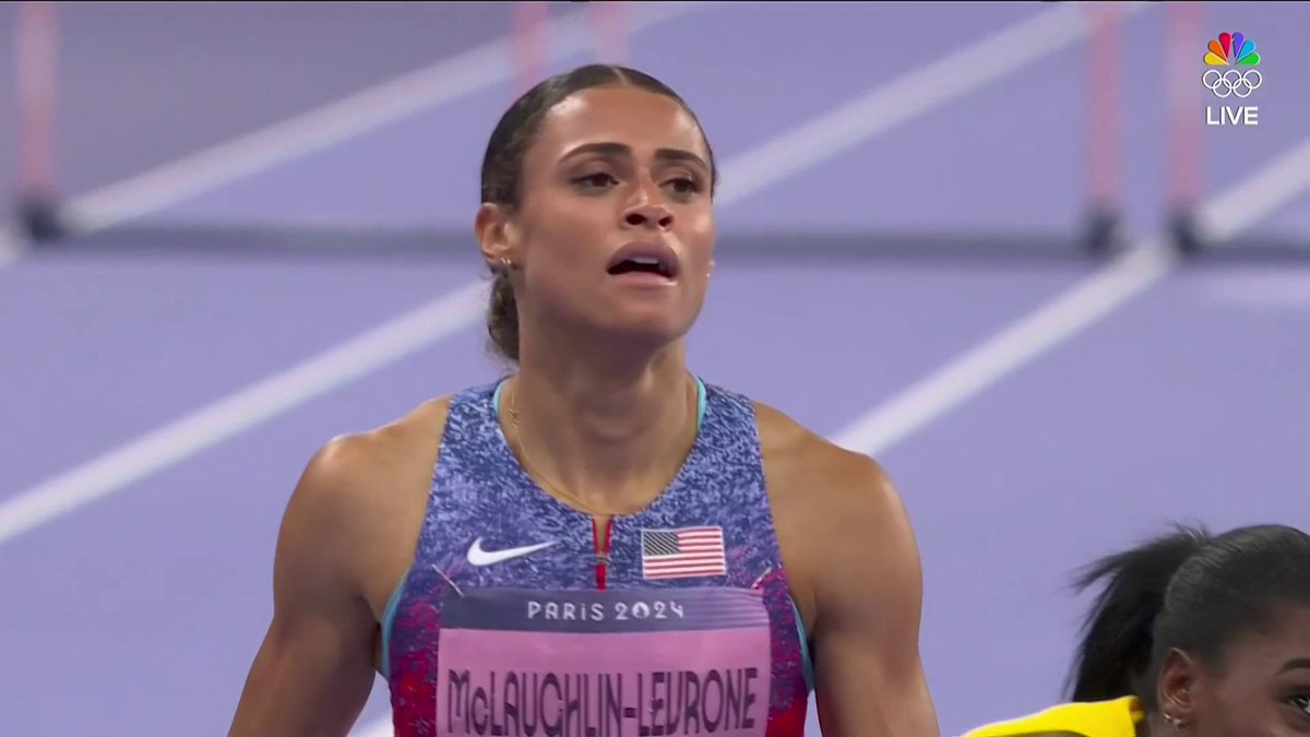 There’s NO catching Sydney McLaughlin-Levrone! She adds ANOTHER 400m hurdles gold medal and WORLD RECORD to her collection. #ParisOlympics