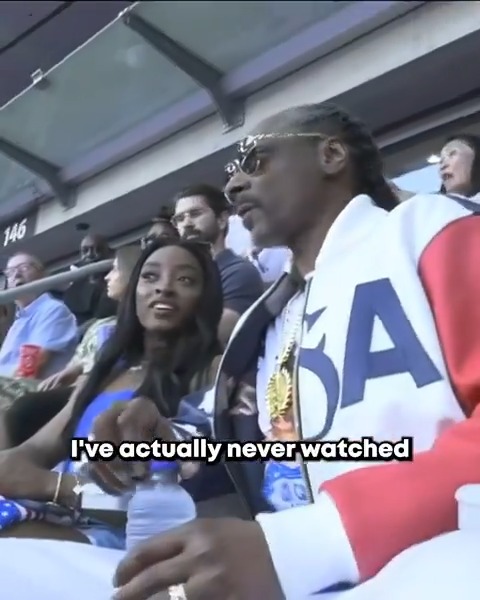Snoop Dogg had to make sure Simone Biles had the full experience at the #ParisOlympics! 🫡