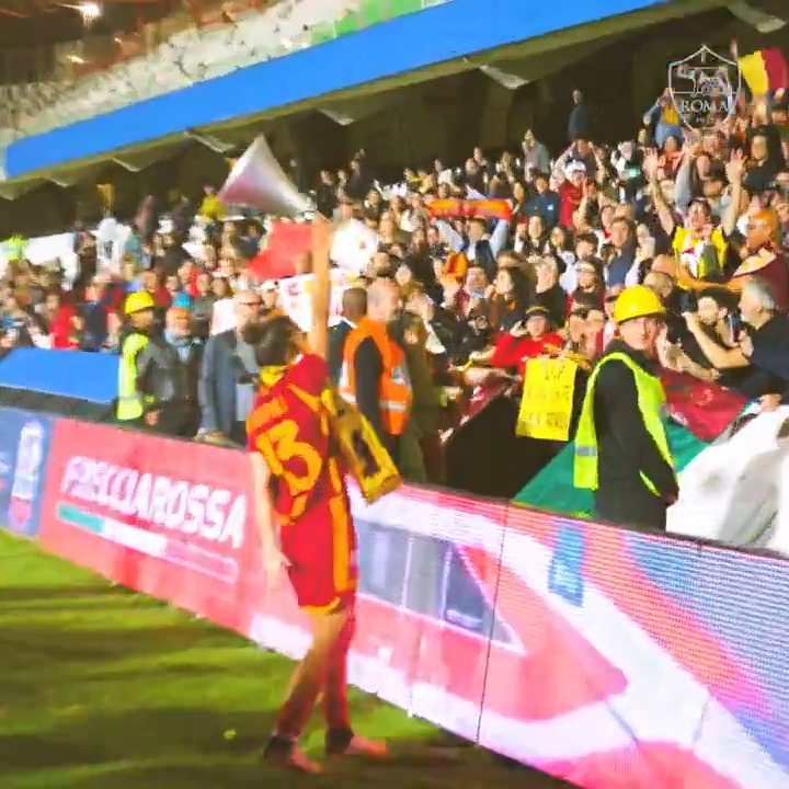🐺 Figlia di Roma per sempre 💛❤️ #ASRomaFemminile