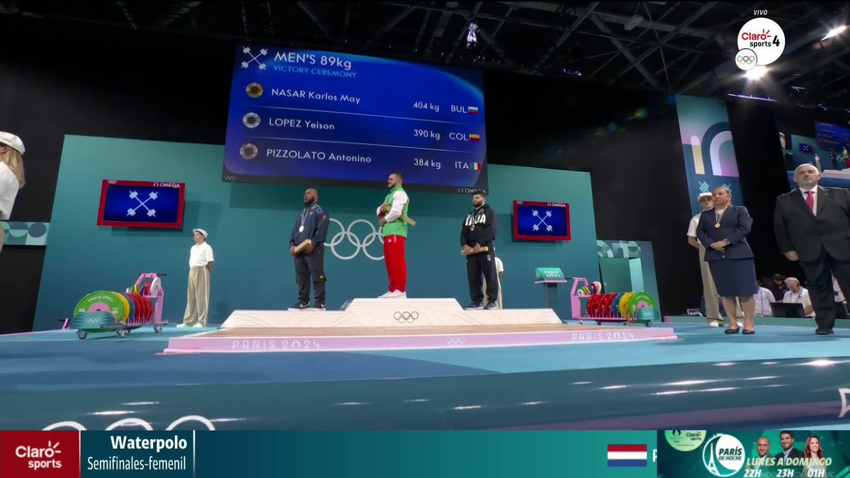¡SIIIIUUUU!😎🥈 Yeison López celebra así, como el Comandante Cristiano Ronaldo Ronaldo, su medalla de plata en la halterofilia categoría 89 kg varonil de #Paris2024 #ParisEsTuyo
