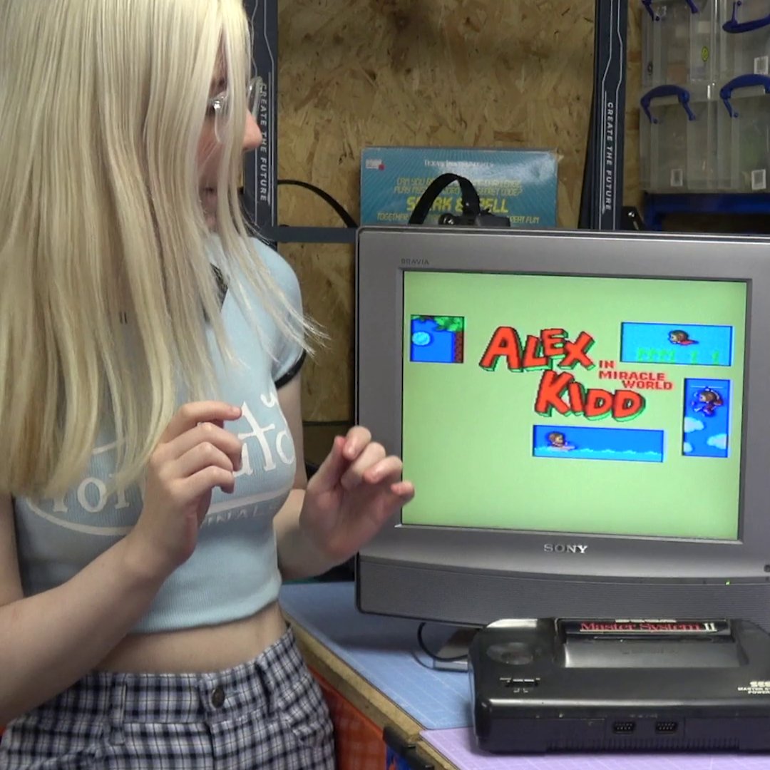 So who remembers the #Sega #MasterSystem then? This is Part 2, of my 5 console Vinted haul in which I test to see if the first 2 #retrogaming consoles are working. Check back for Part 3 tomorrow, where I test the other 2 Mega Drives and Atari.