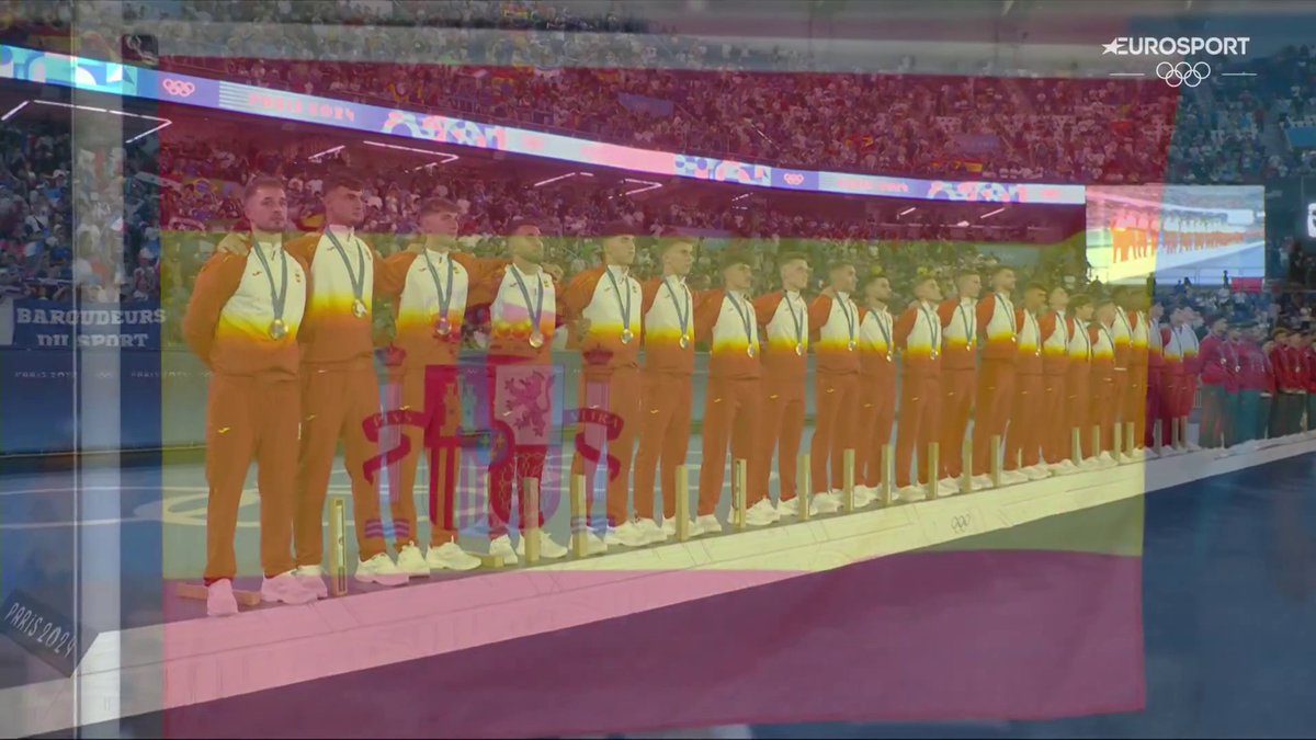 DE BARCELONA '92 A PARÍS '24. DE KIKO NARVÁEZ A SERGIO CAMELLO. 🥇🇪🇸 España se cuelga el oro olímpico en fútbol 32 años después con el aplauso unánime del Parque de los Príncipes. #Paris2024 | #football
