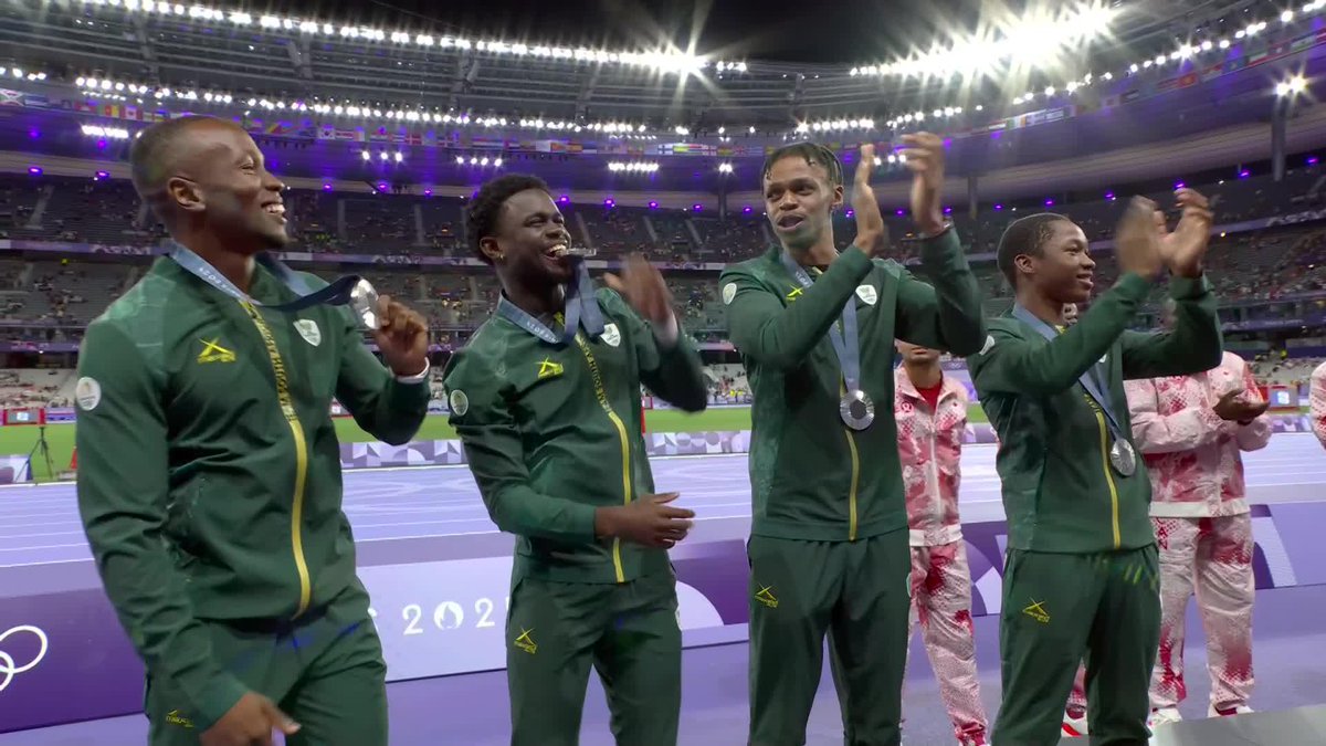 🇿🇦 Team South Africa step onto the podium to receive their silver medals in the Men's 4x100m relay 🥈👏 #Paris2024