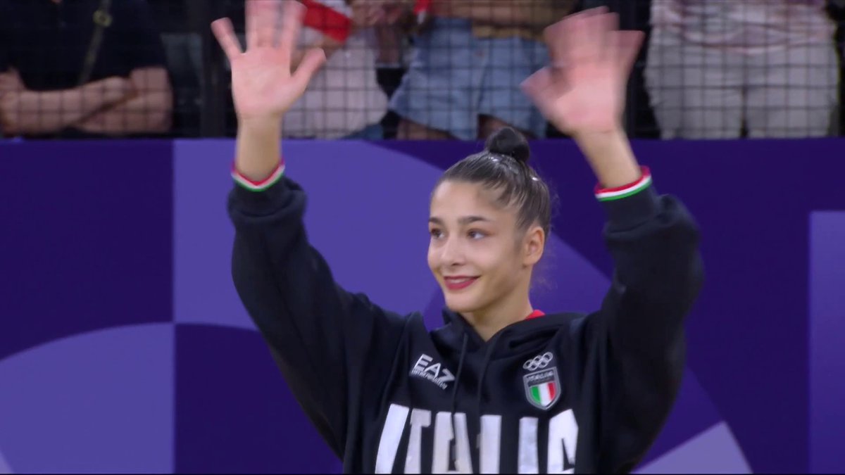QUANTE EMOZIONI SOFIA 😍😍😍 Riviviamo il bronzo si Sofia Raffaeli nell'All-Around 🥉💙 #Paris2024 #Olympics #HomeOfTheOlympics #GinnasticaRitmica #RhythmicGymnastics #Raffaeli