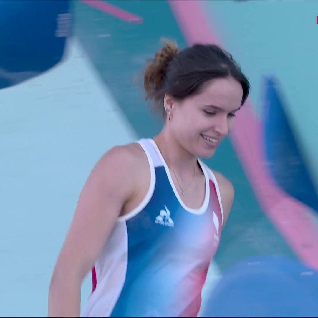 🇫🇷 Entrée en lice 𝐩𝐚𝐫𝐟𝐚𝐢𝐭𝐞 pour Oriane 𝔹𝕖𝕣𝕥𝕠𝕟𝕖 🤩 La Française passe le premier bloc et rejoint Mackenzie en tête avec 25 points en finale du combiné 👏 Suivez les Jeux de #Paris2024 sur Eurosport avec Max, Canal+ et nos partenaires de distribution