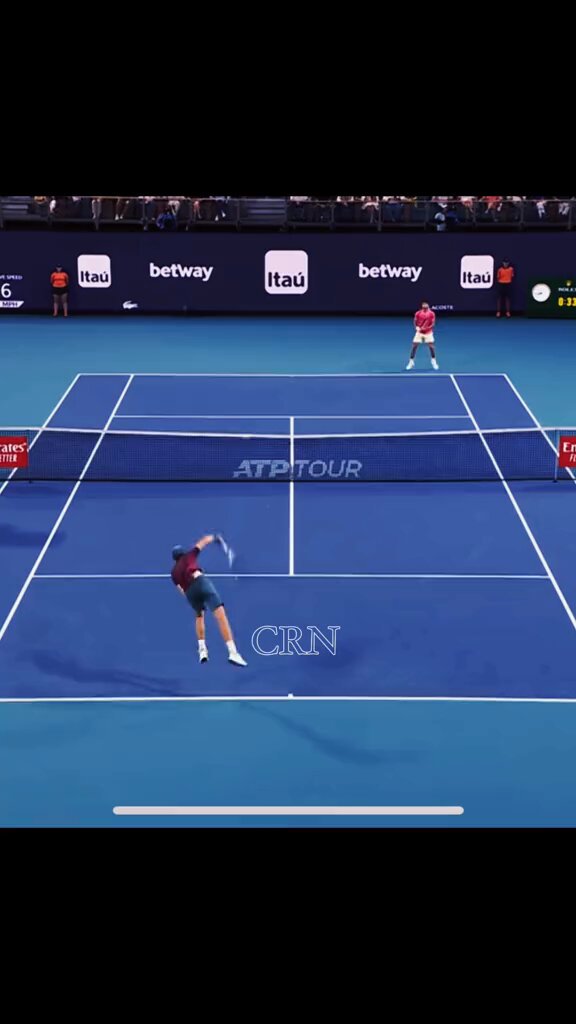 The rally between Jannik Sinner and Carlos Alcaraz is the best in tennis history. Roger Federer, Rafael Nadal and Novak Djokovic had great rallies, but none as good as this one. Everyone must see this incredible tennis rally at least once in their lifetime. Greatness 🇮🇹🤝🏻🇪🇸